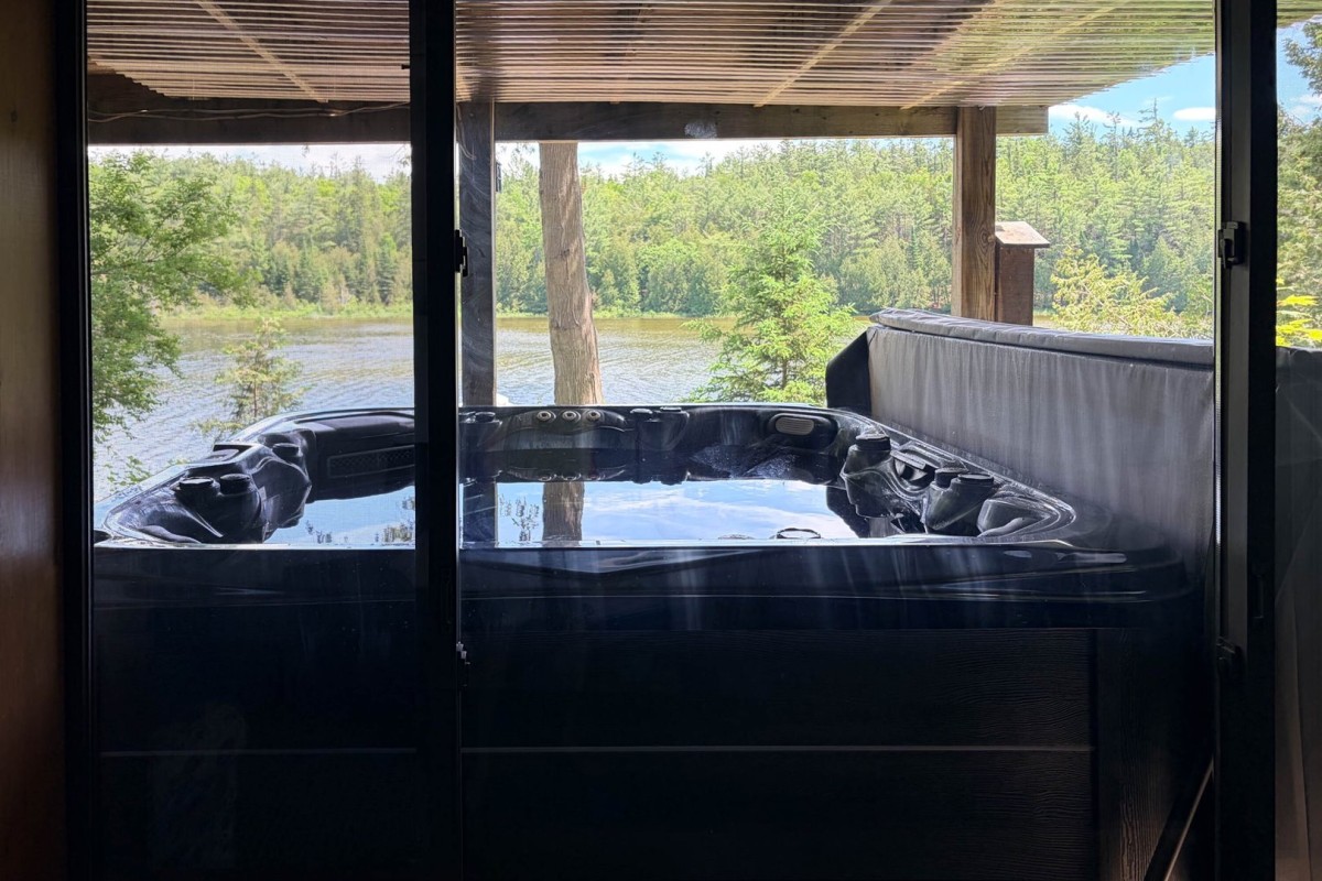 Hot Tub overlooking Four Mile Lake
